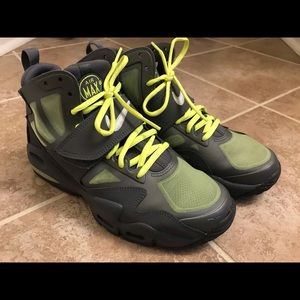 Nike Air Max Express